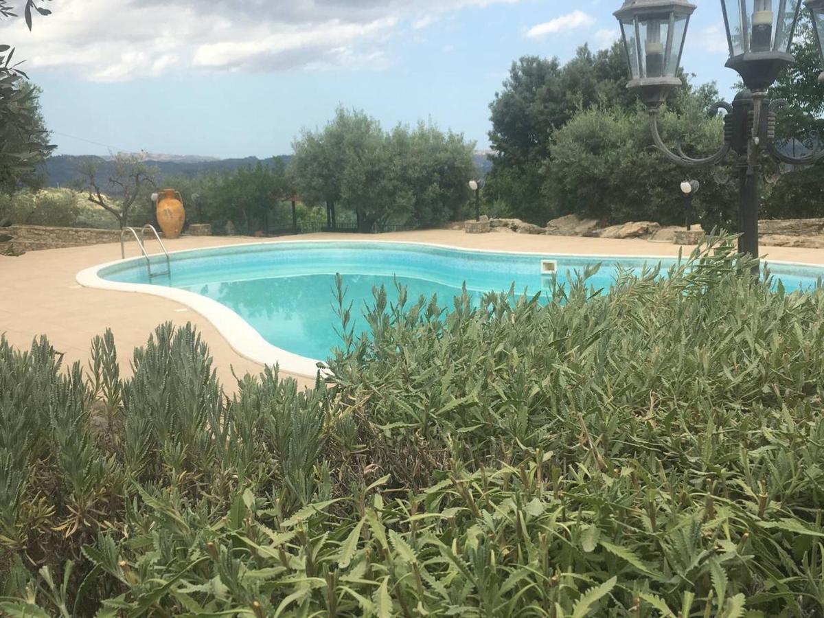 B&B Borgo Bellavista Санто-Северина Экстерьер фото